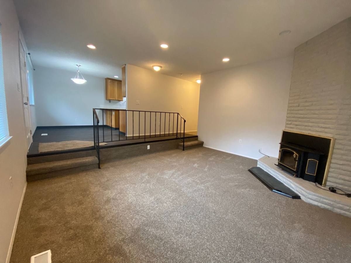 Apartment for rent at 1955 - 1965 NE Kane Dr, Gresham, OR 97030