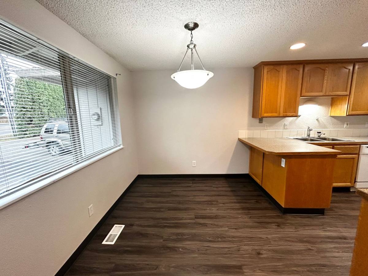 Apartment for rent at 1955 - 1965 NE Kane Dr, Gresham, OR 97030