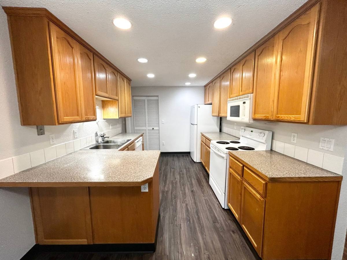 Apartment for rent at 1955 - 1965 NE Kane Dr, Gresham, OR 97030