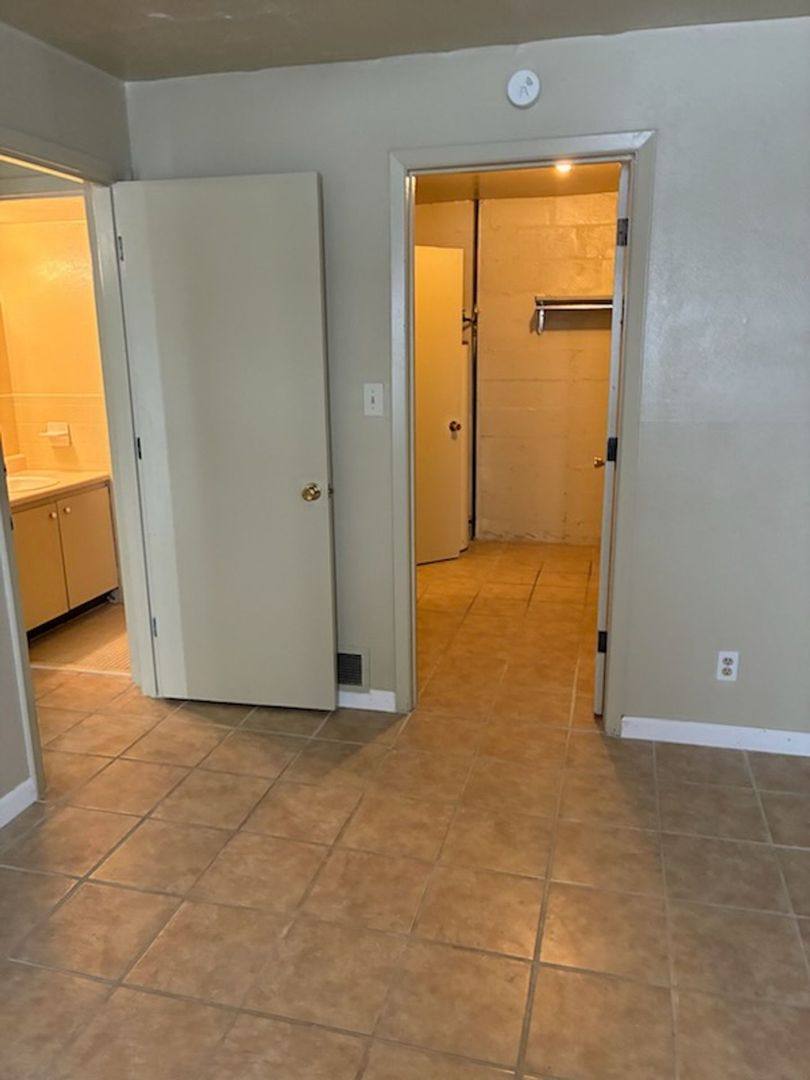 Apartment for rent at 373 Corisande Hill, Fenton, MO 63026
