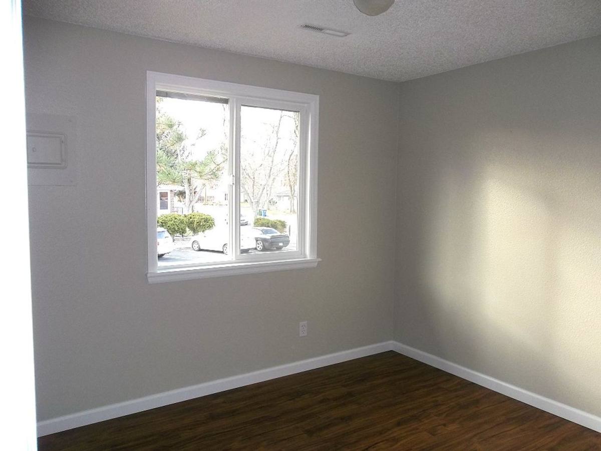 Apartment for rent at 1118 W 10th St, Loveland, CO 80537