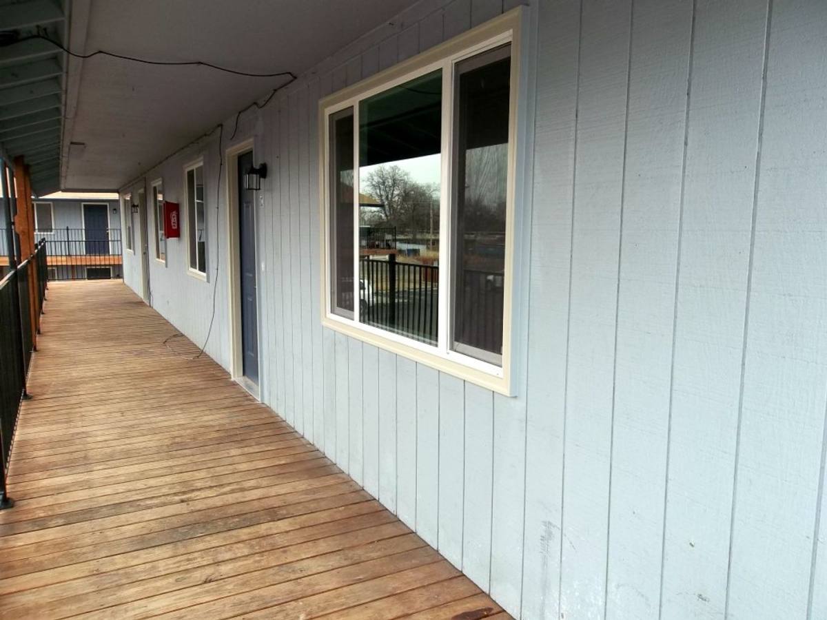 Apartment for rent at 1118 W 10th St, Loveland, CO 80537