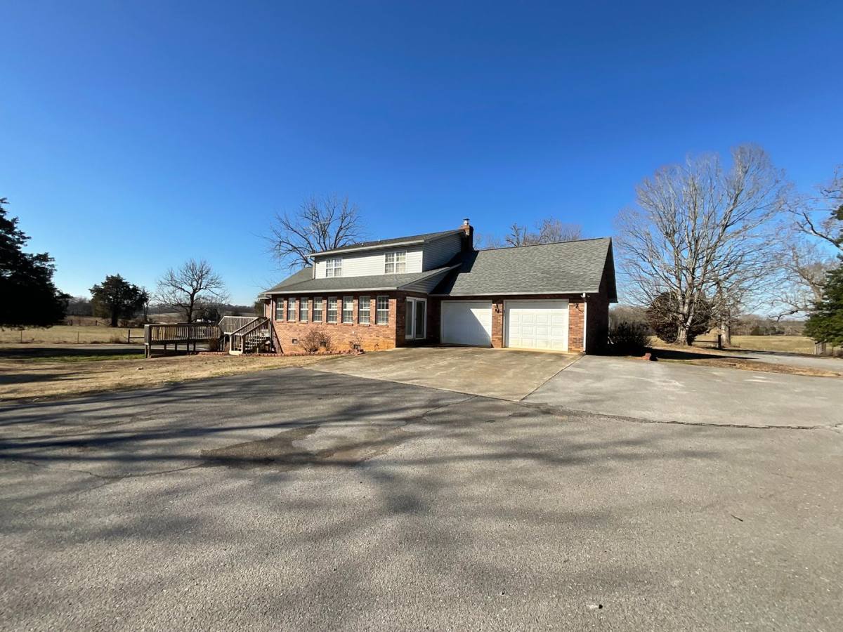 House for rent at 30272 Highway, Greenback, TN 37742
