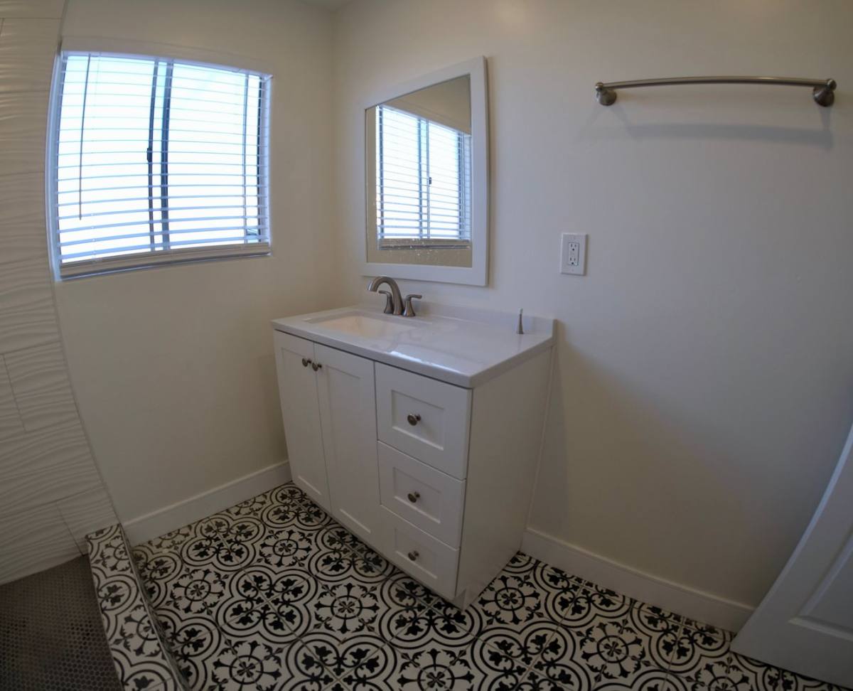 Apartment for rent at 2275 Grand Ave, San Diego, CA 92109