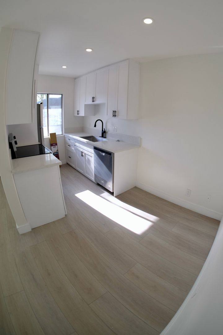 Apartment for rent at 2275 Grand Ave, San Diego, CA 92109