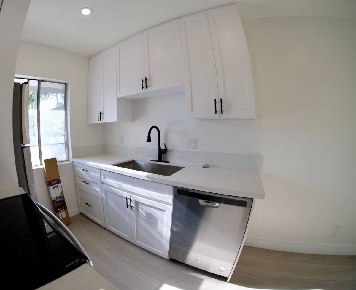 Apartment for rent at 2275 Grand Ave, San Diego, CA 92109