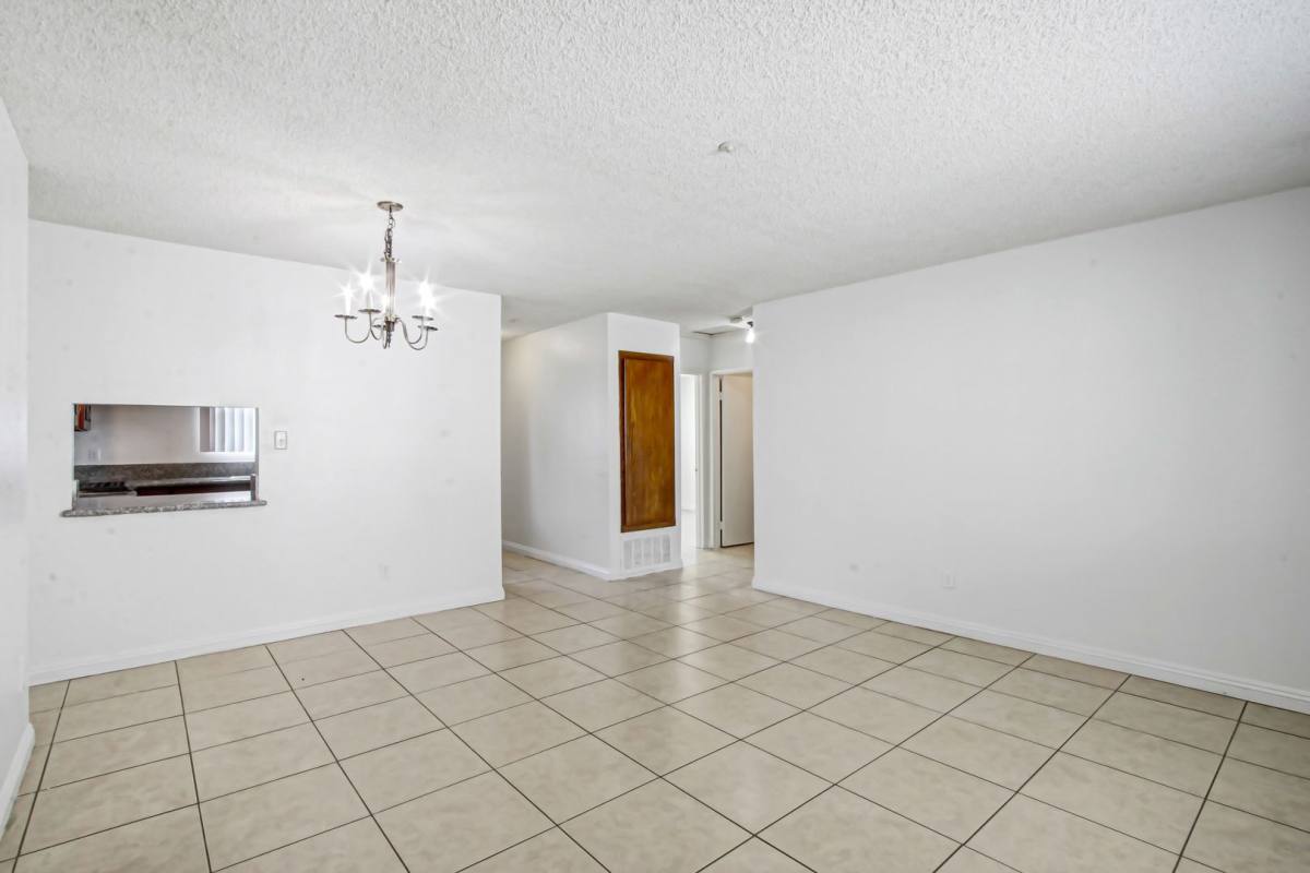 Apartment for rent at 8244 Beech Ave, Fontana, CA 92335