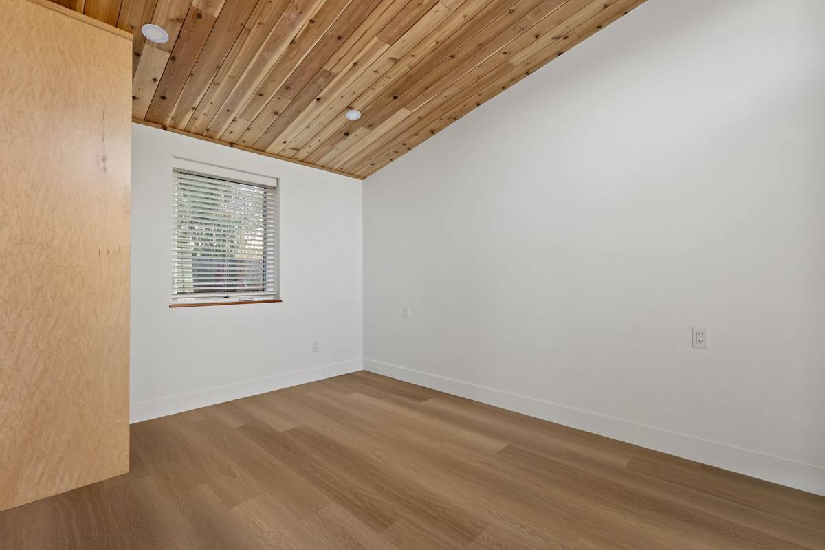House for rent at 11454 NE Morris St, Portland, OR 97220