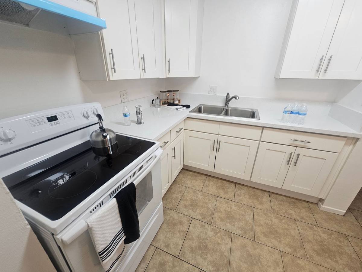 Apartment for rent at 15523 Rayen St, North Hills, CA 91343
