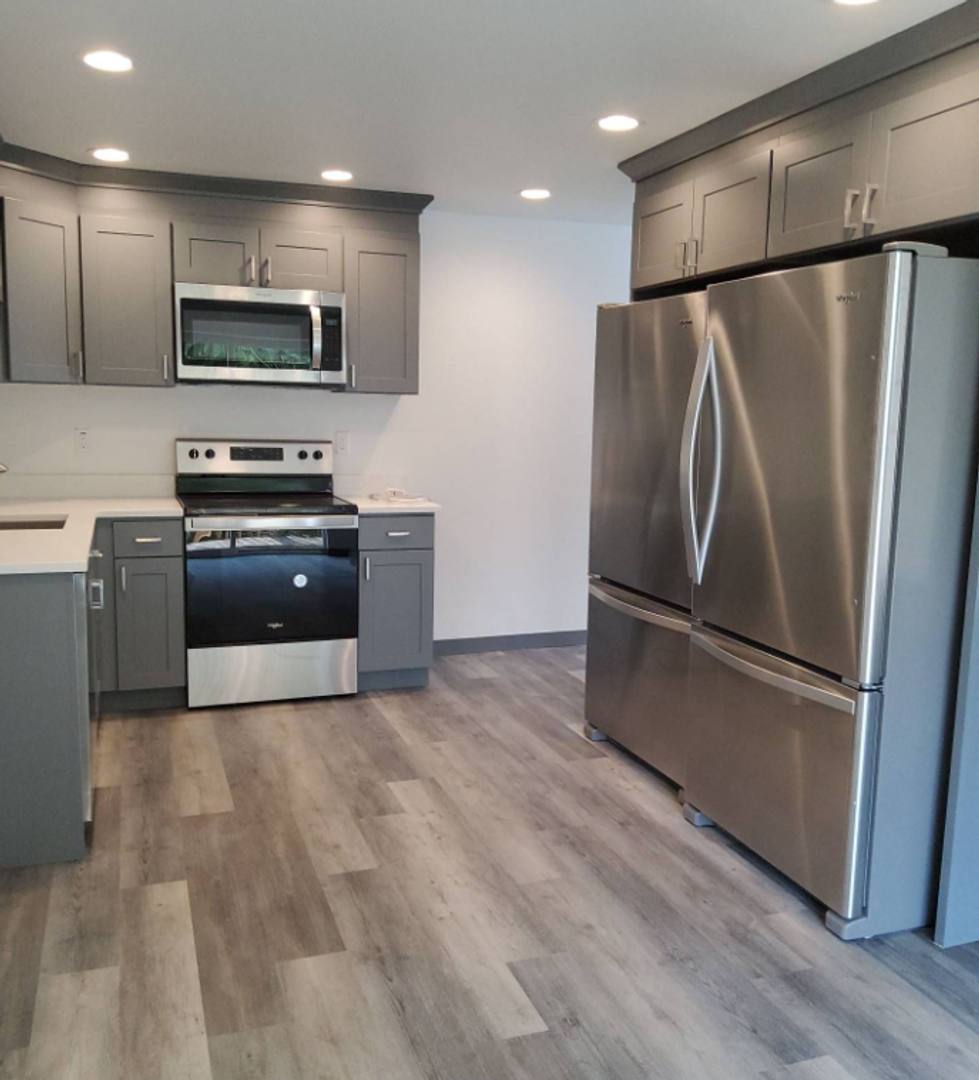 Apartment for rent at 1611 Lakeway Dr, Bellingham, WA 98229