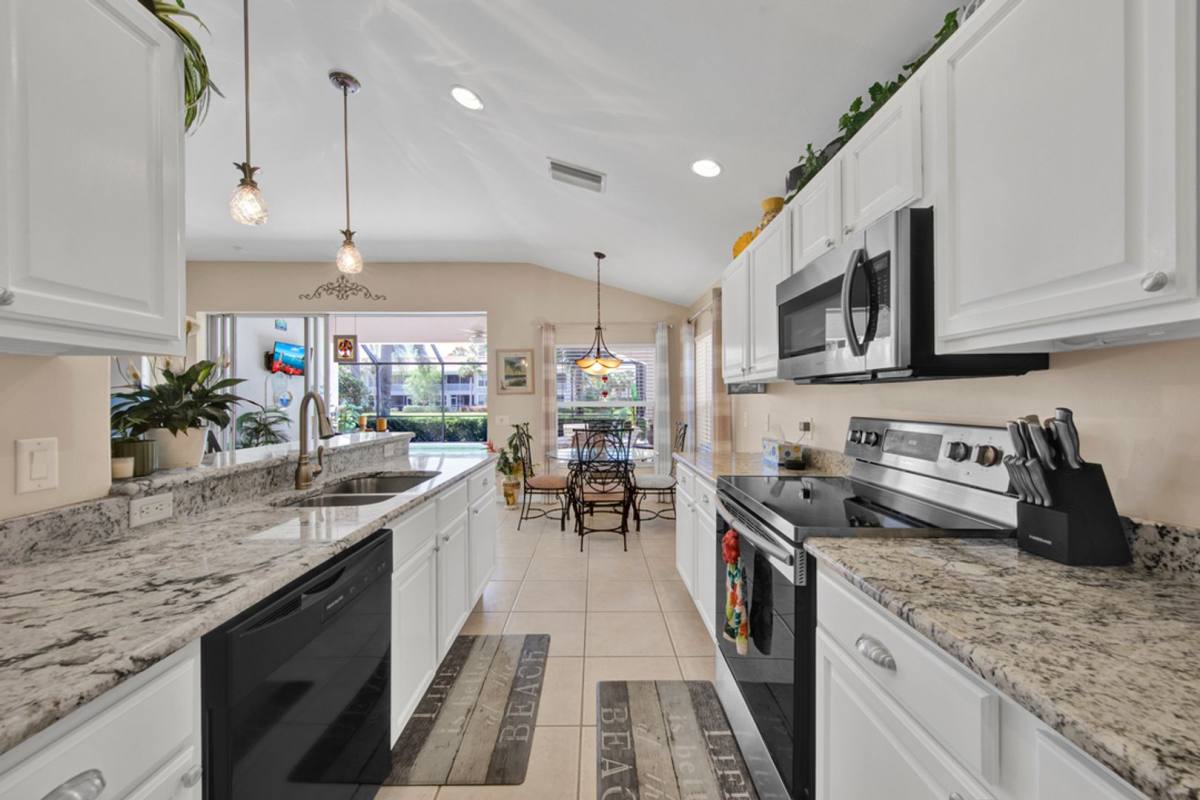 House for rent at 10020 Horse Creek Rd, Fort Myers, FL 33913