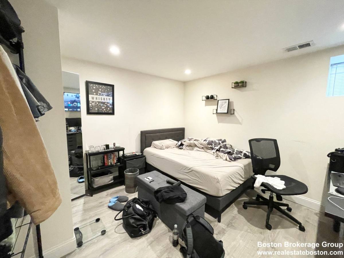 House for rent at 17 Iroquois St #2, Roxbury Crossing, MA 02120