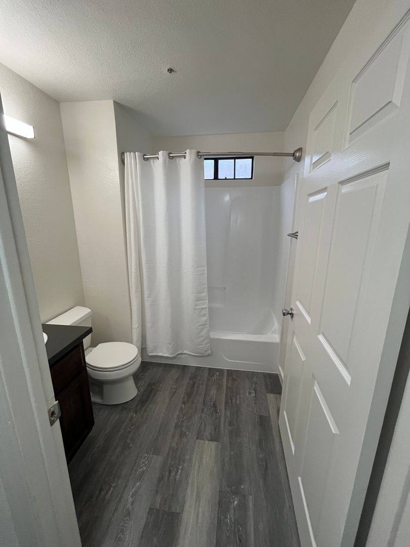 Apartment for rent at 1690 164th Ave, San Leandro, CA 94578