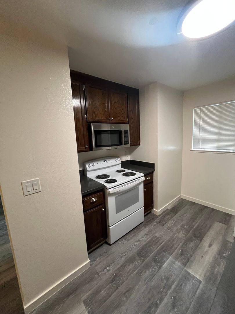 Apartment for rent at 1690 164th Ave, San Leandro, CA 94578