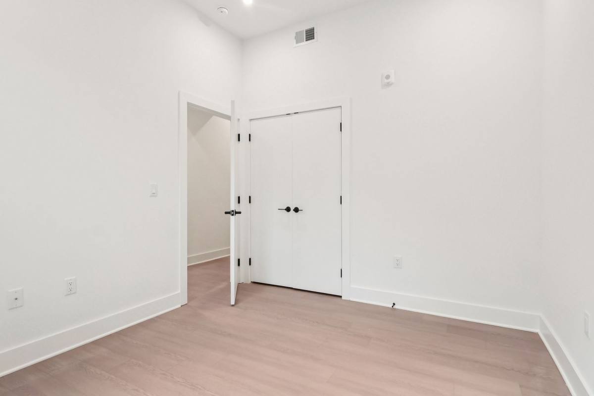 Apartment for rent at 20-30 W Allens Lane, Philadelphia, PA 19119