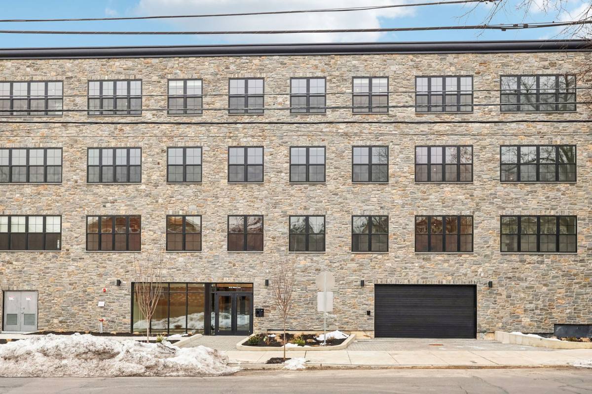 Apartment for rent at 20-30 W Allens Lane, Philadelphia, PA 19119