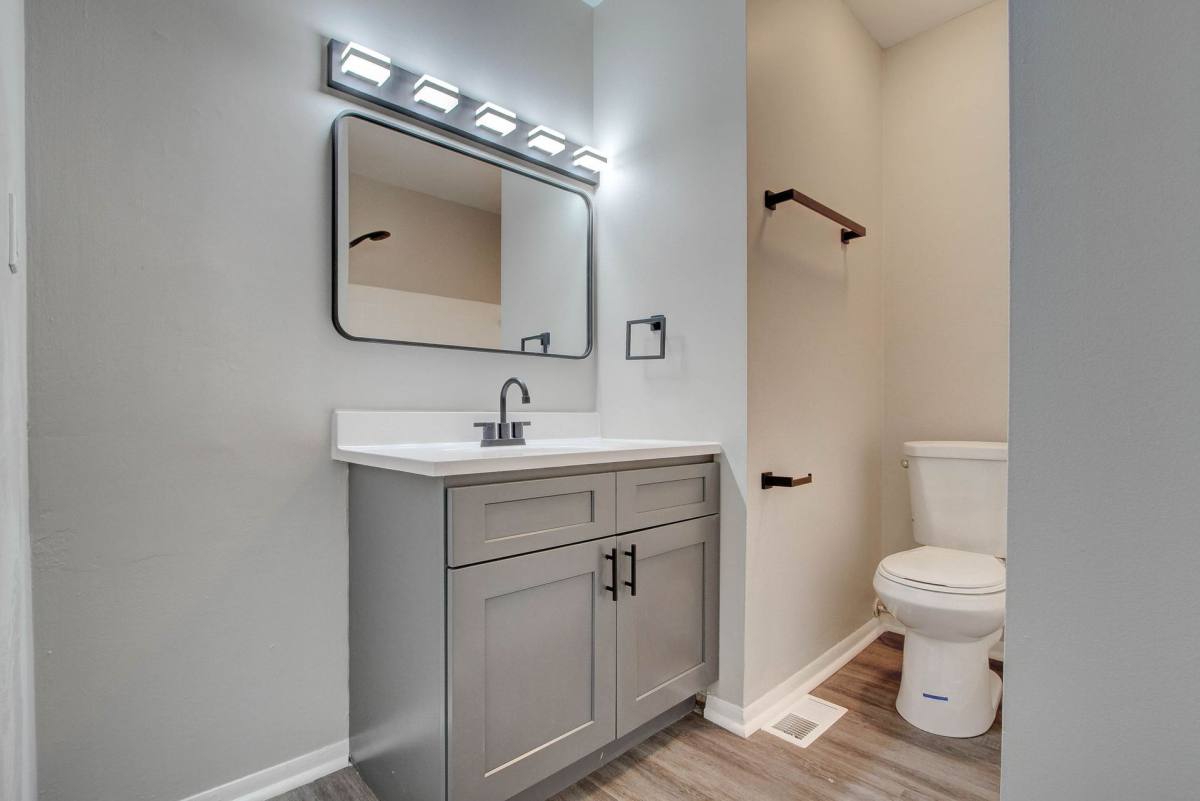 Apartment for rent at 2000 W 79th St, Indianapolis, IN 46260
