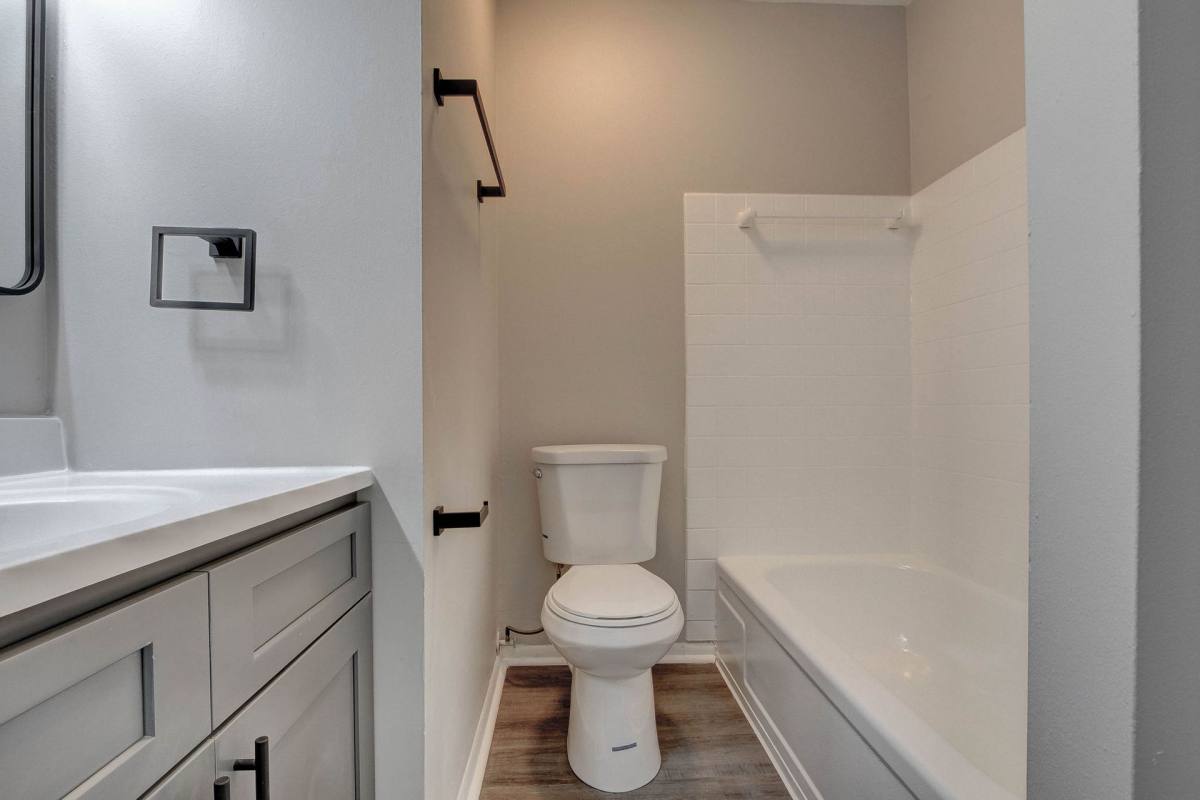 Apartment for rent at 2000 W 79th St, Indianapolis, IN 46260
