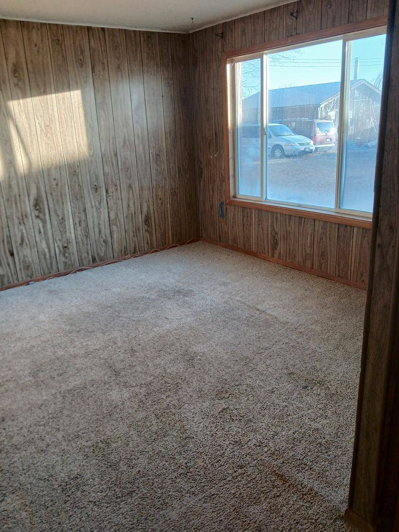 Apartment for rent at 237 W Arco Ave, Arco, ID 83213