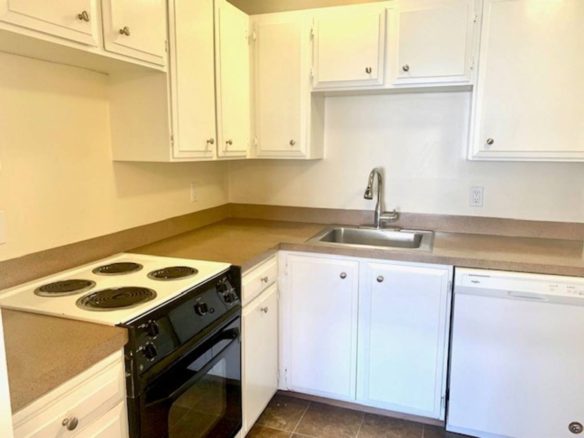 Apartment for rent at 331 102nd Ave SE, Bellevue, WA 98004