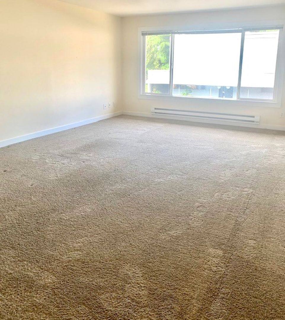 Apartment for rent at 331 102nd Ave SE, Bellevue, WA 98004