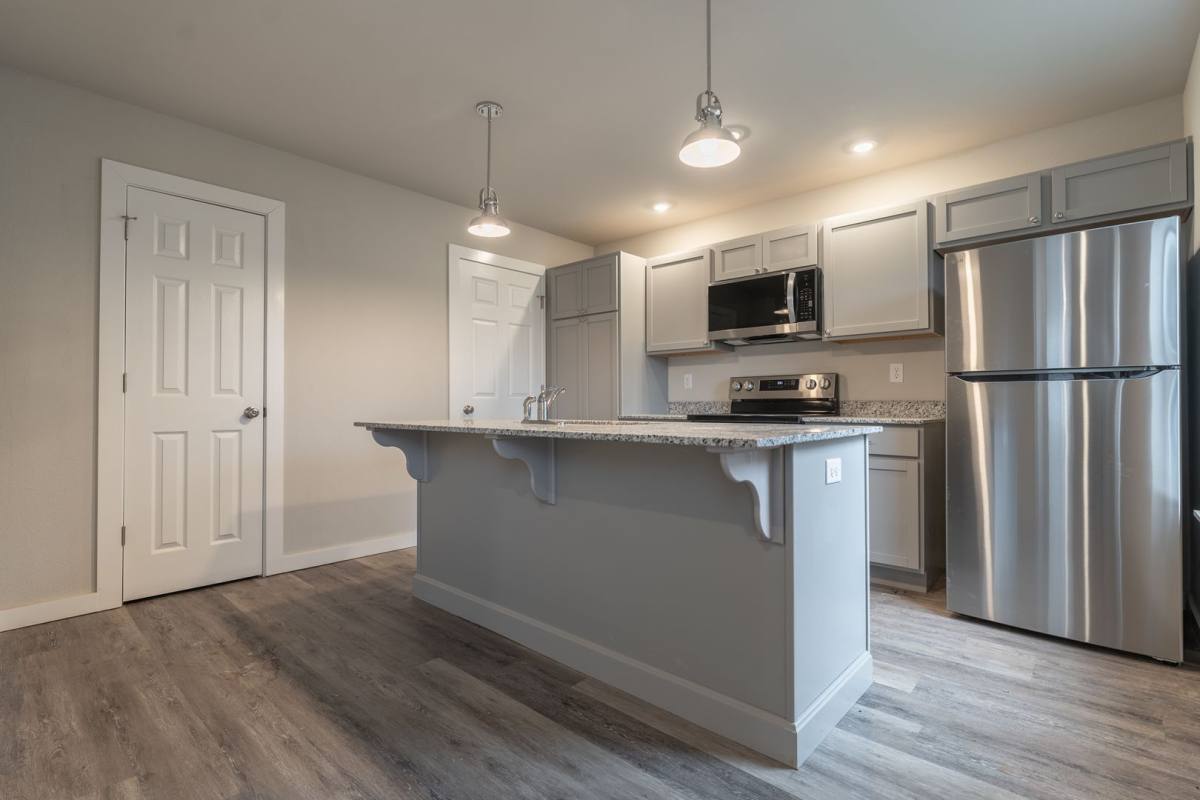 Townhouse for rent at 1346 N Porter Rd, Fayetteville, AR 72703