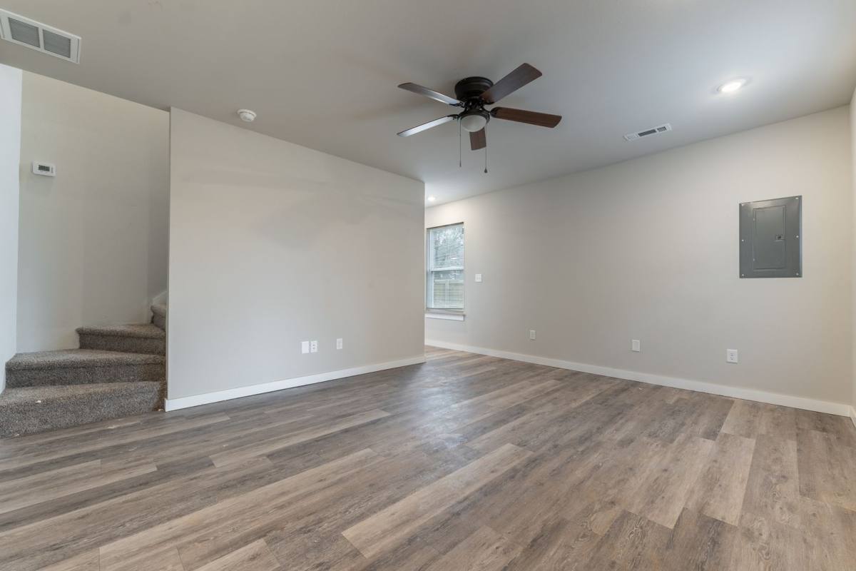 Townhouse for rent at 1346 N Porter Rd, Fayetteville, AR 72703
