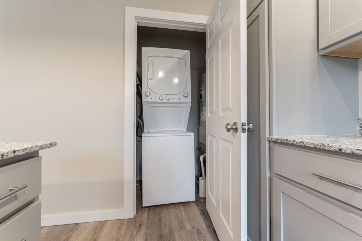 Townhouse for rent at 1346 N Porter Rd, Fayetteville, AR 72703