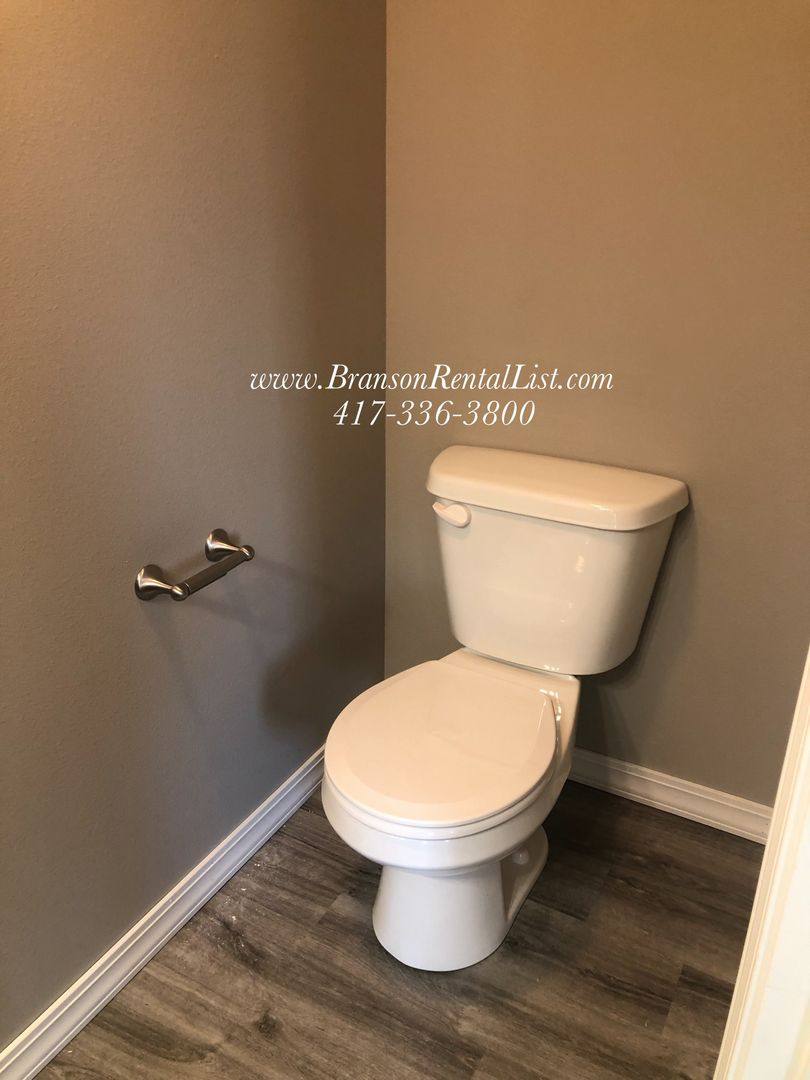 Townhouse for rent at 160 Sunrise Cove, Branson, MO 65616