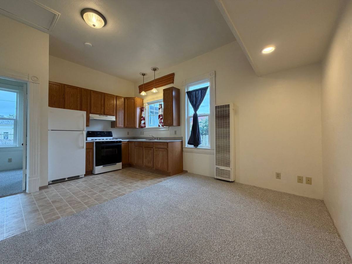 Apartment for rent at 1814 A St, Eureka, CA 95501
