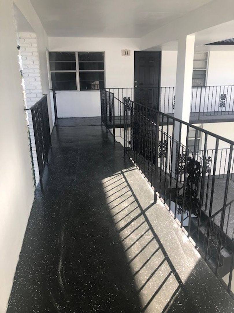 Apartment for rent at 2500 Johnson St, Hollywood, FL 33020