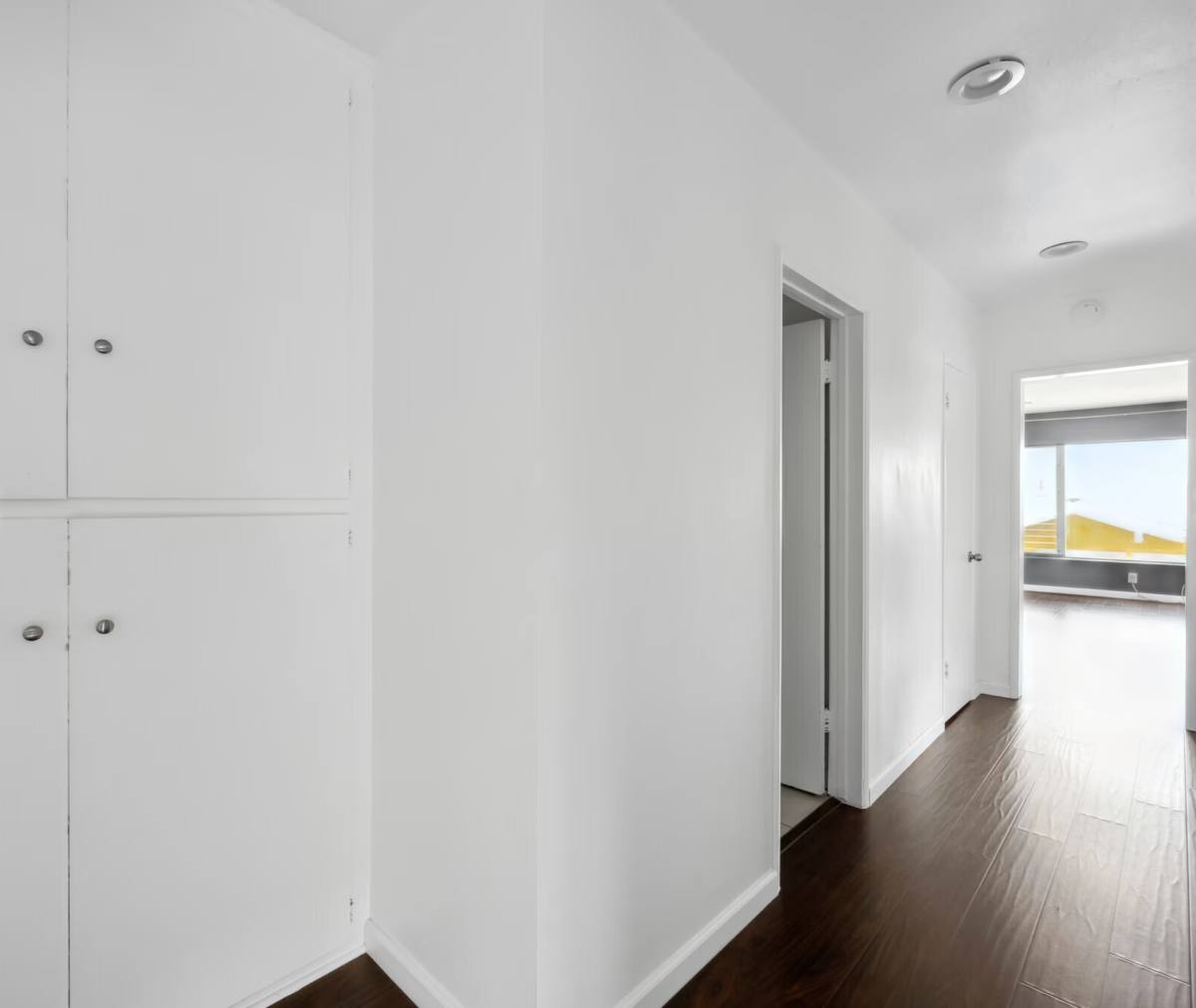 Apartment for rent at 14829 Mulberry Dr, Whittier, CA 90604