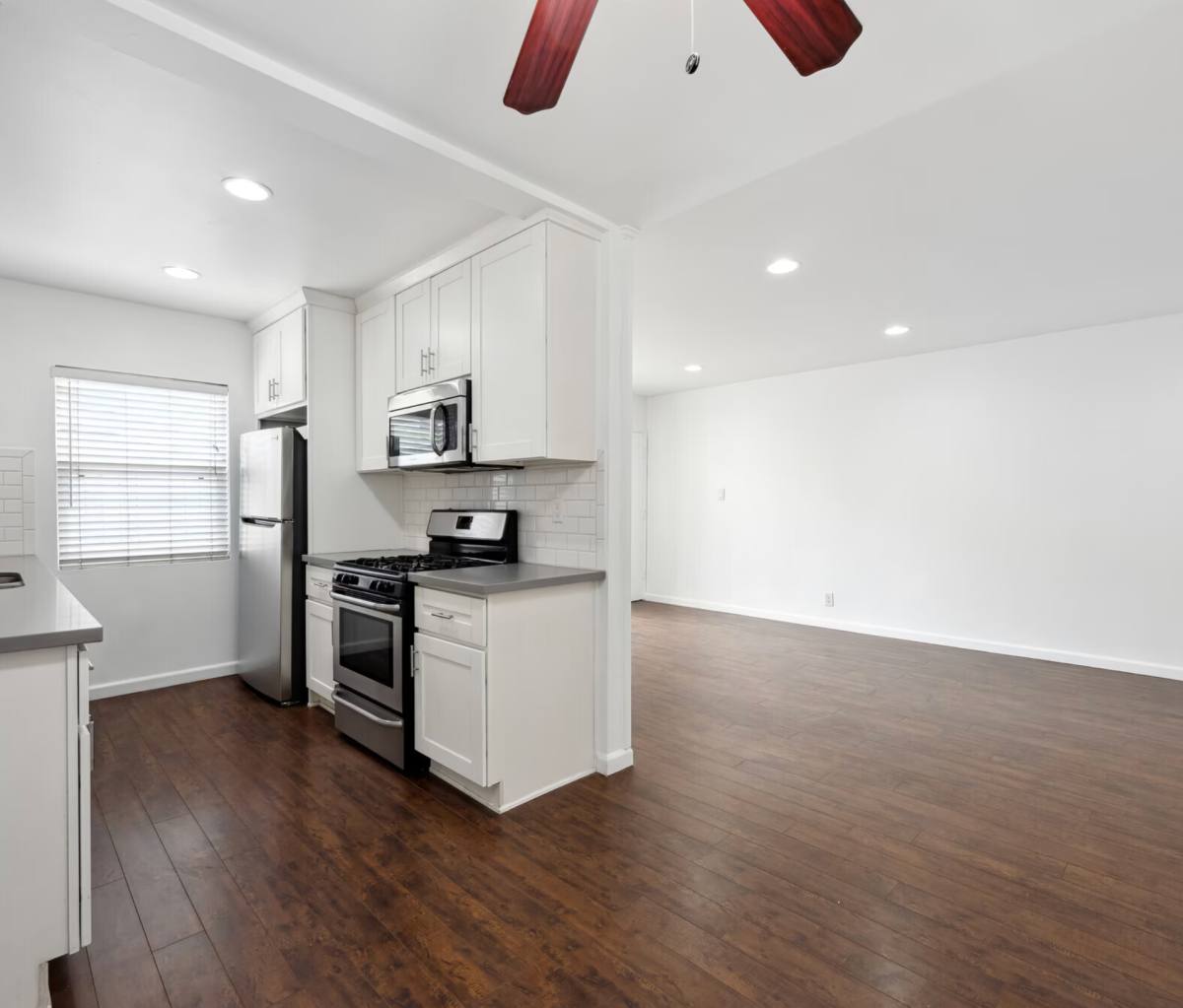 Apartment for rent at 14829 Mulberry Dr, Whittier, CA 90604