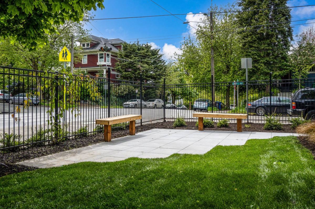Apartment for rent at 3200 E Union St, Seattle, WA 98122