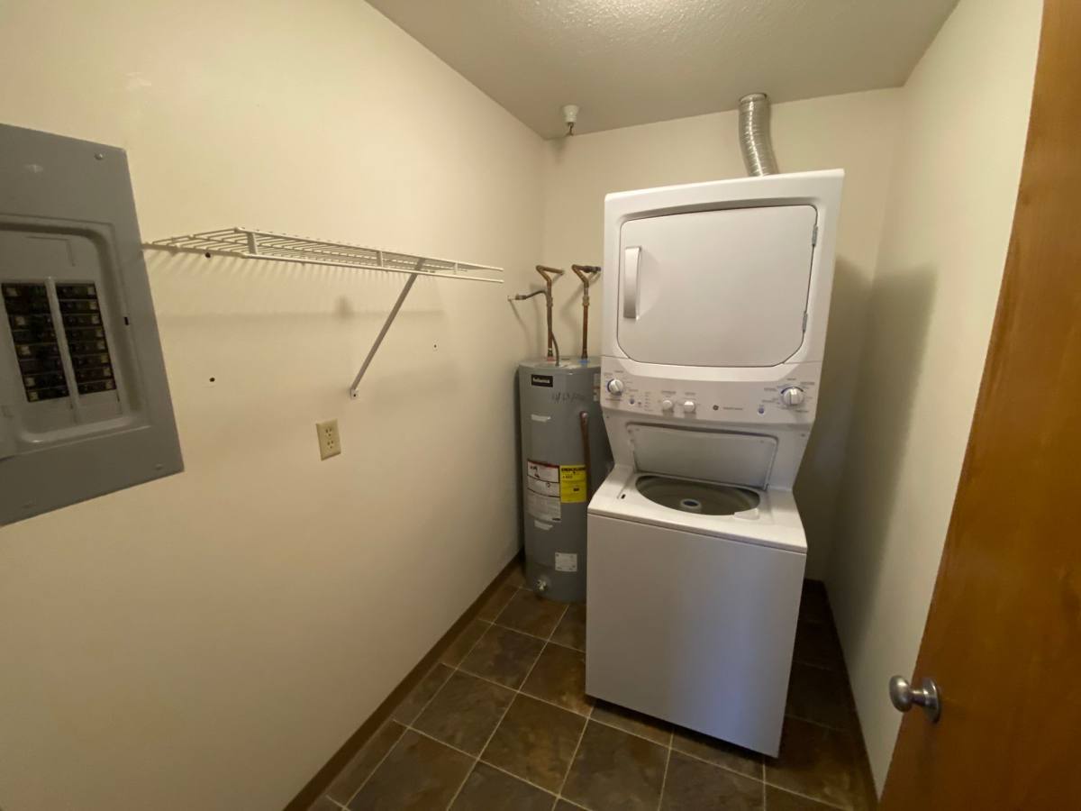 Apartment for rent at 1205 7th St, La Crosse, WI 54601