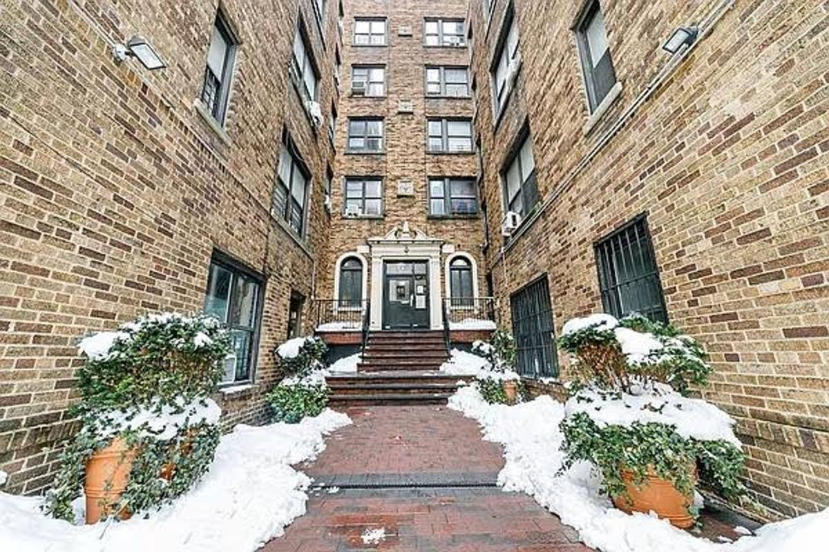 Apartment for rent at 624 W 176th St, New York, NY 10033