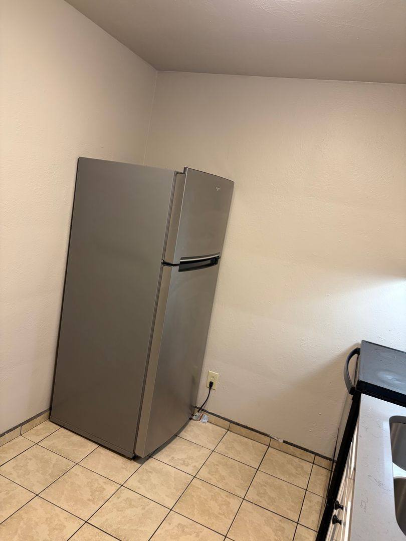 Apartment for rent at 755 Davidson St SE, Albany, OR 97322