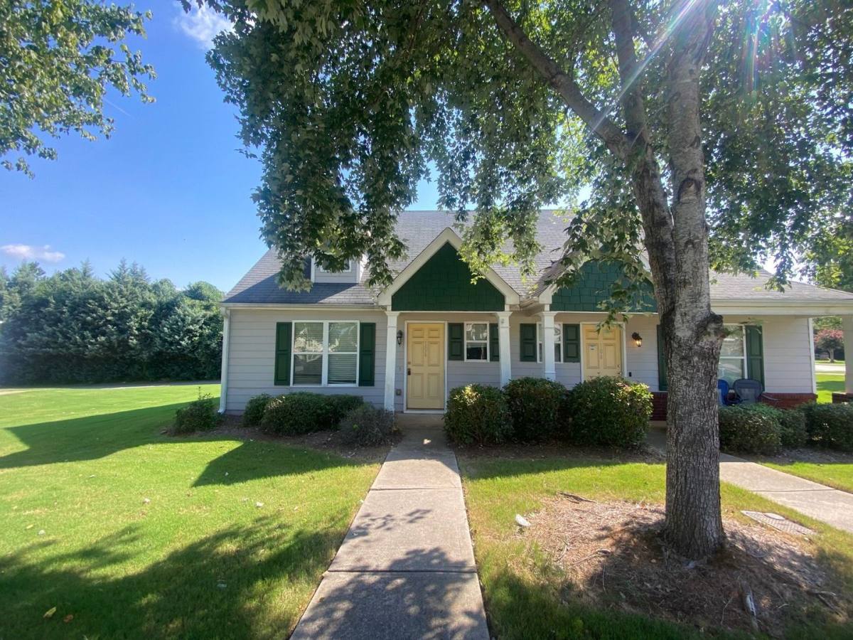 Townhouse for rent at 106 Bridgewater Circle, Athens, GA 30601