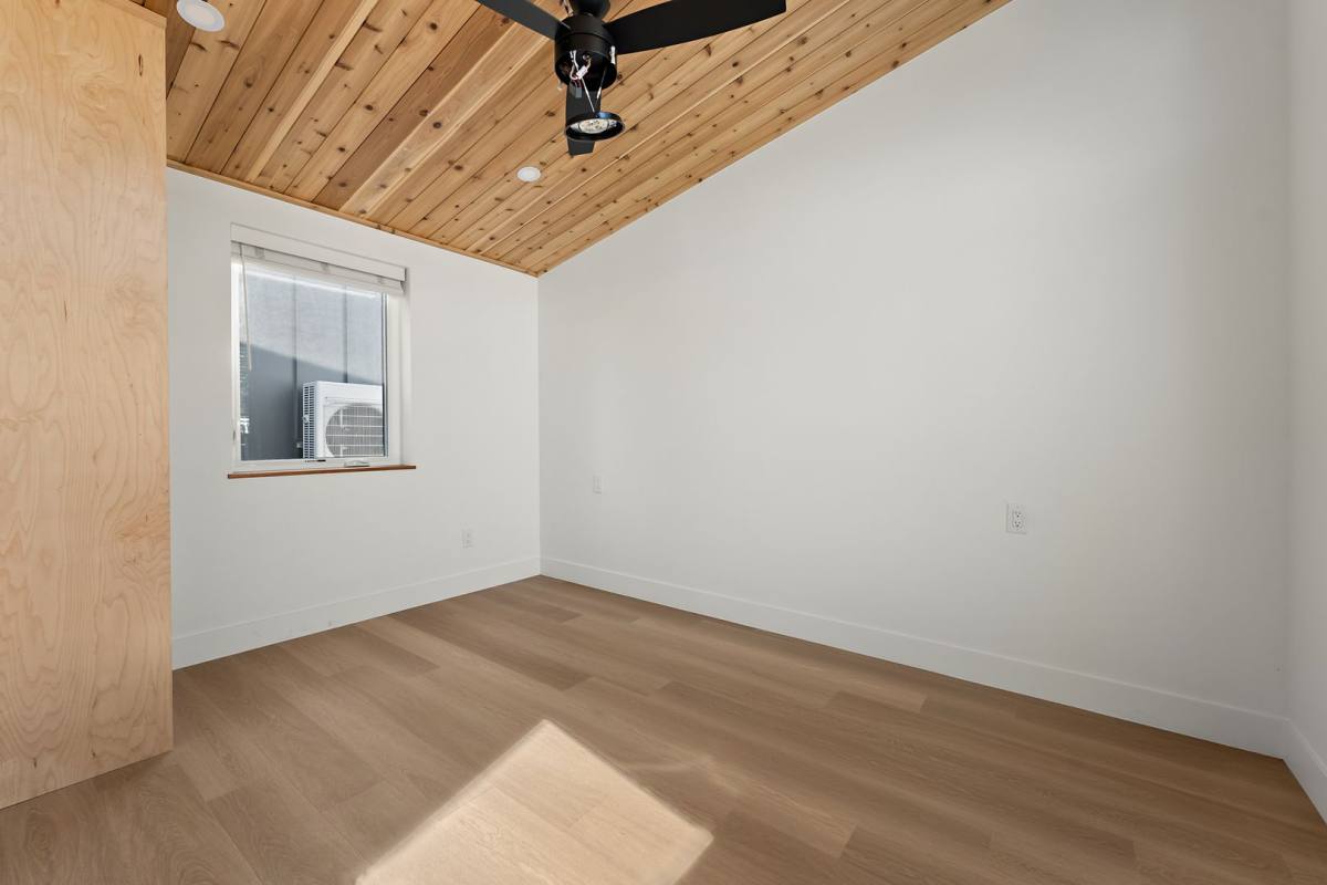 House for rent at 11446 NE Morris St, Portland, OR 97220