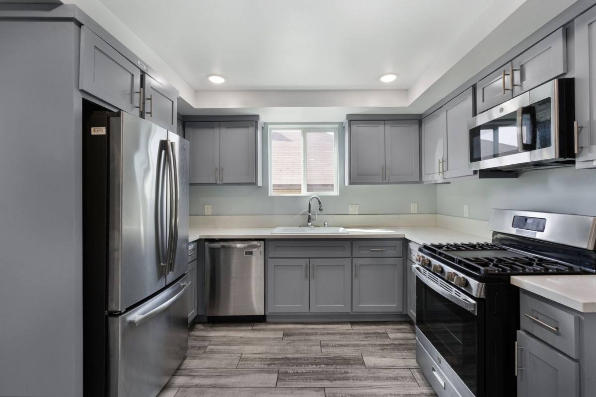 Apartment for rent at 958 S Breed St, Los Angeles, CA 90023