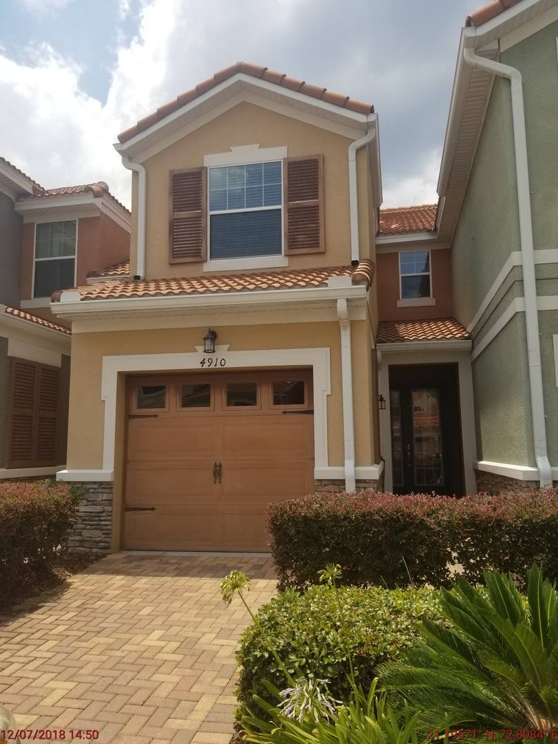 Townhouse for rent at 4910 Fiorazante Ave, Orlando, FL 32839