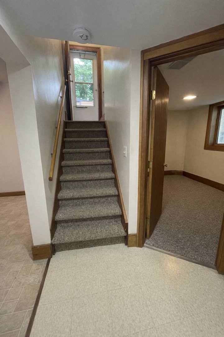 Apartment for rent at 203 E Davis, Ann Arbor, MI 48104