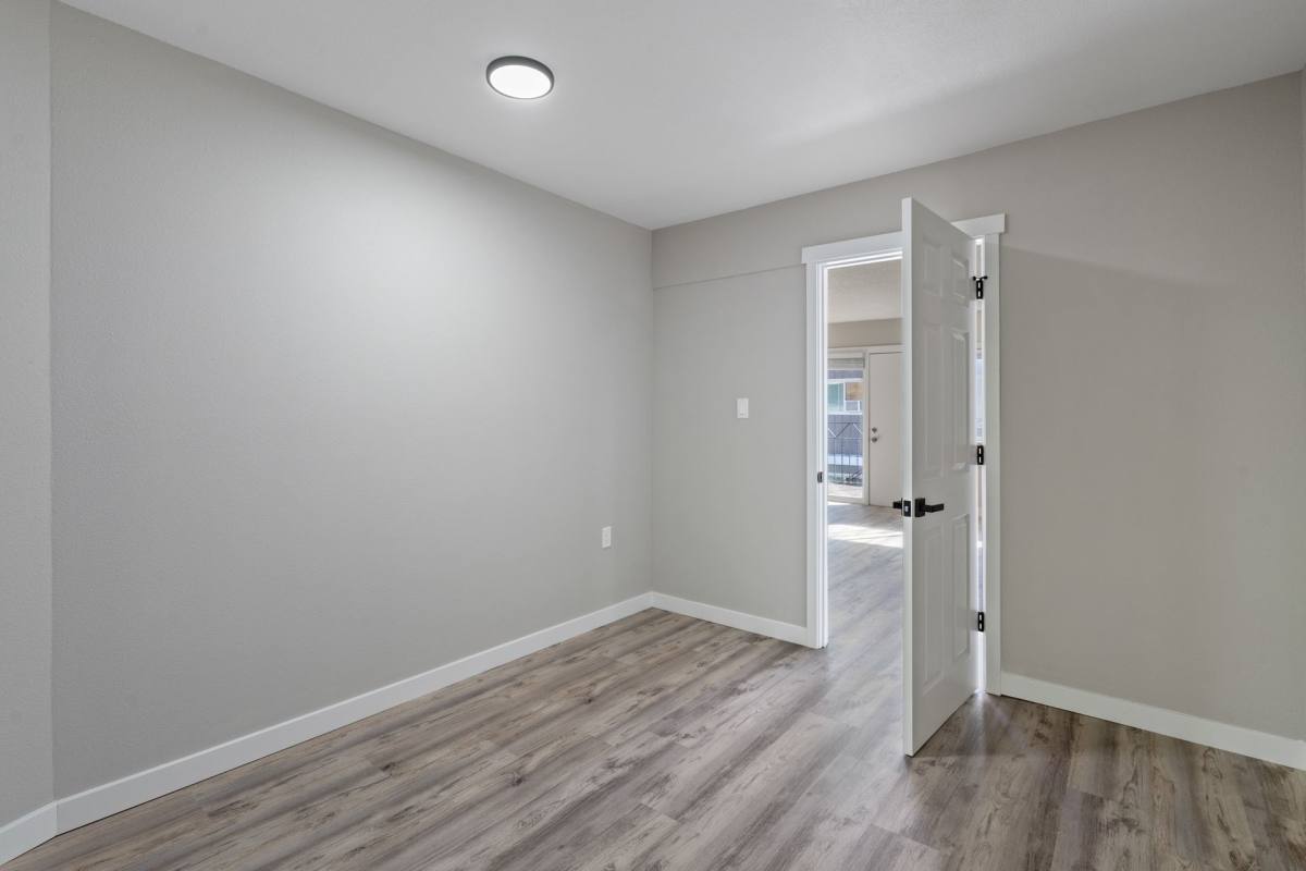 Apartment for rent at 17924 SE Division St, Portland, OR 97236