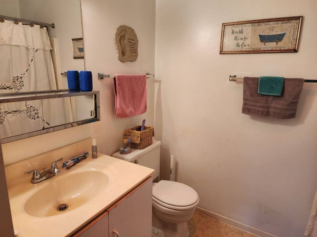 Apartment for rent at 3001-3019CHAIN Dr, Menasha, WI 54952