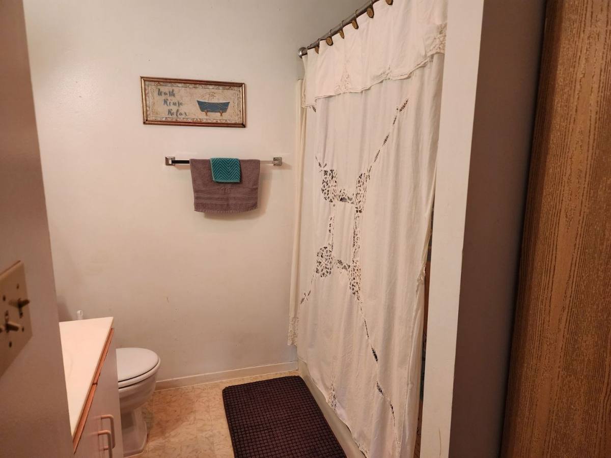 Apartment for rent at 3001-3019CHAIN Dr, Menasha, WI 54952