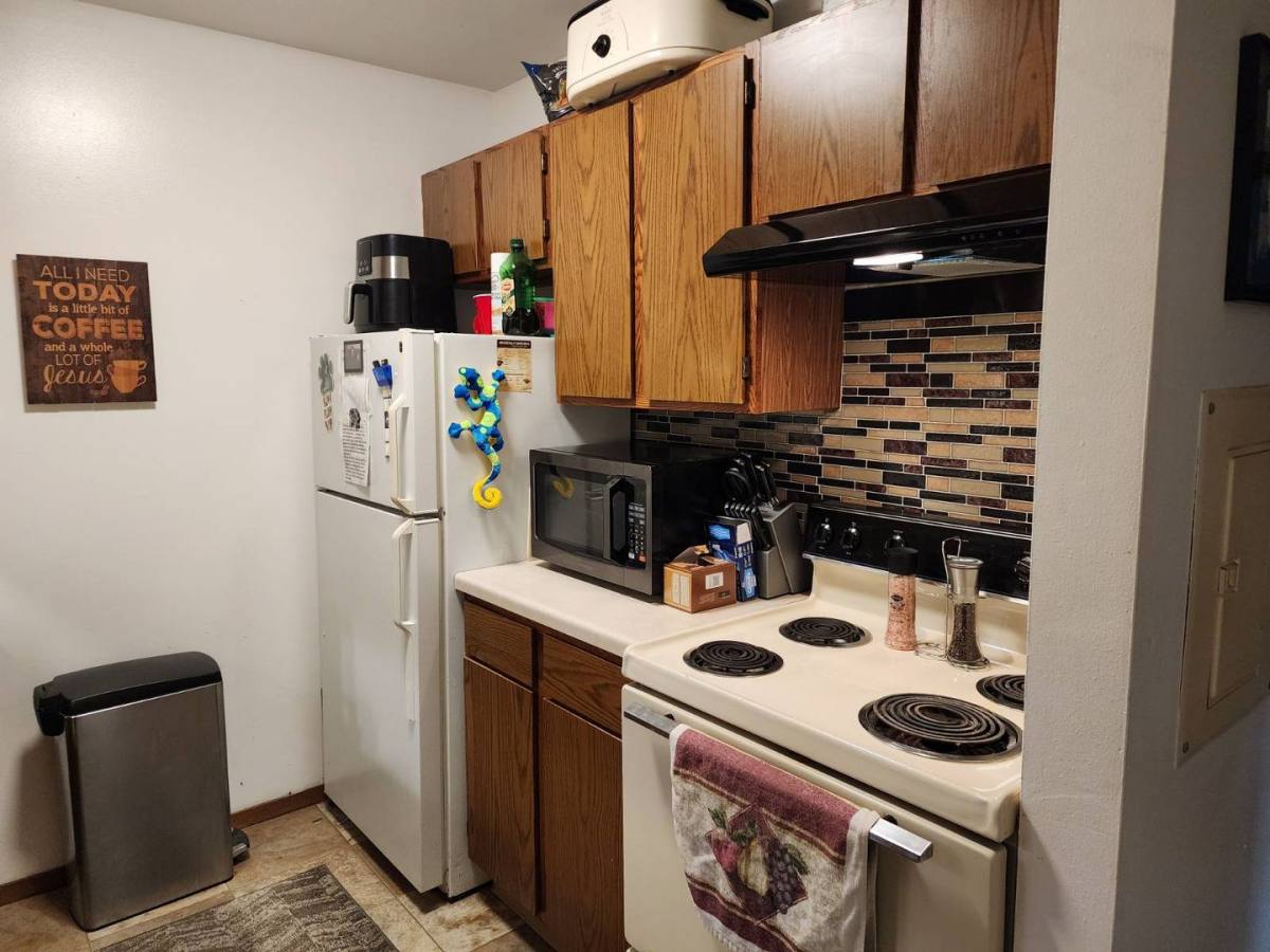 Apartment for rent at 3001-3019CHAIN Dr, Menasha, WI 54952