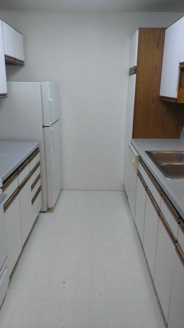 Apartment for rent at 3001-3019CHAIN Dr, Menasha, WI 54952