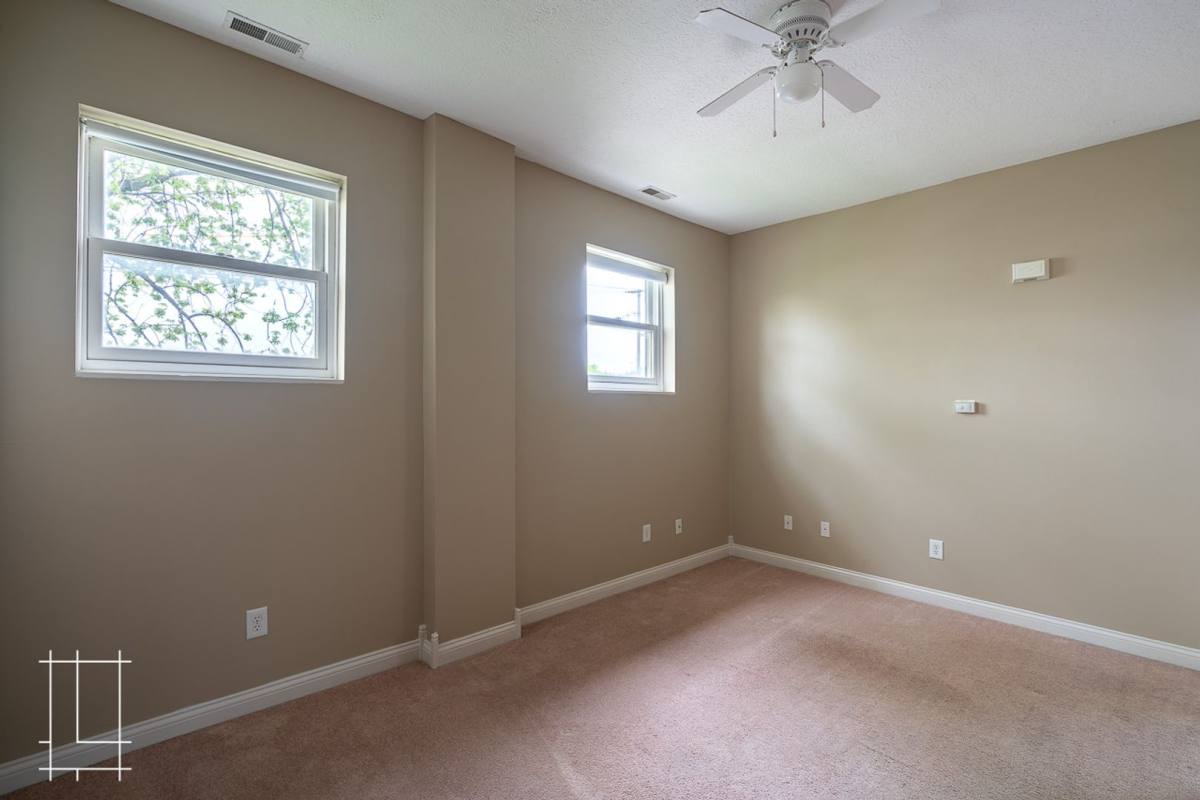 Apartment for rent at 225 E 5th Ave, Columbus, OH 43201