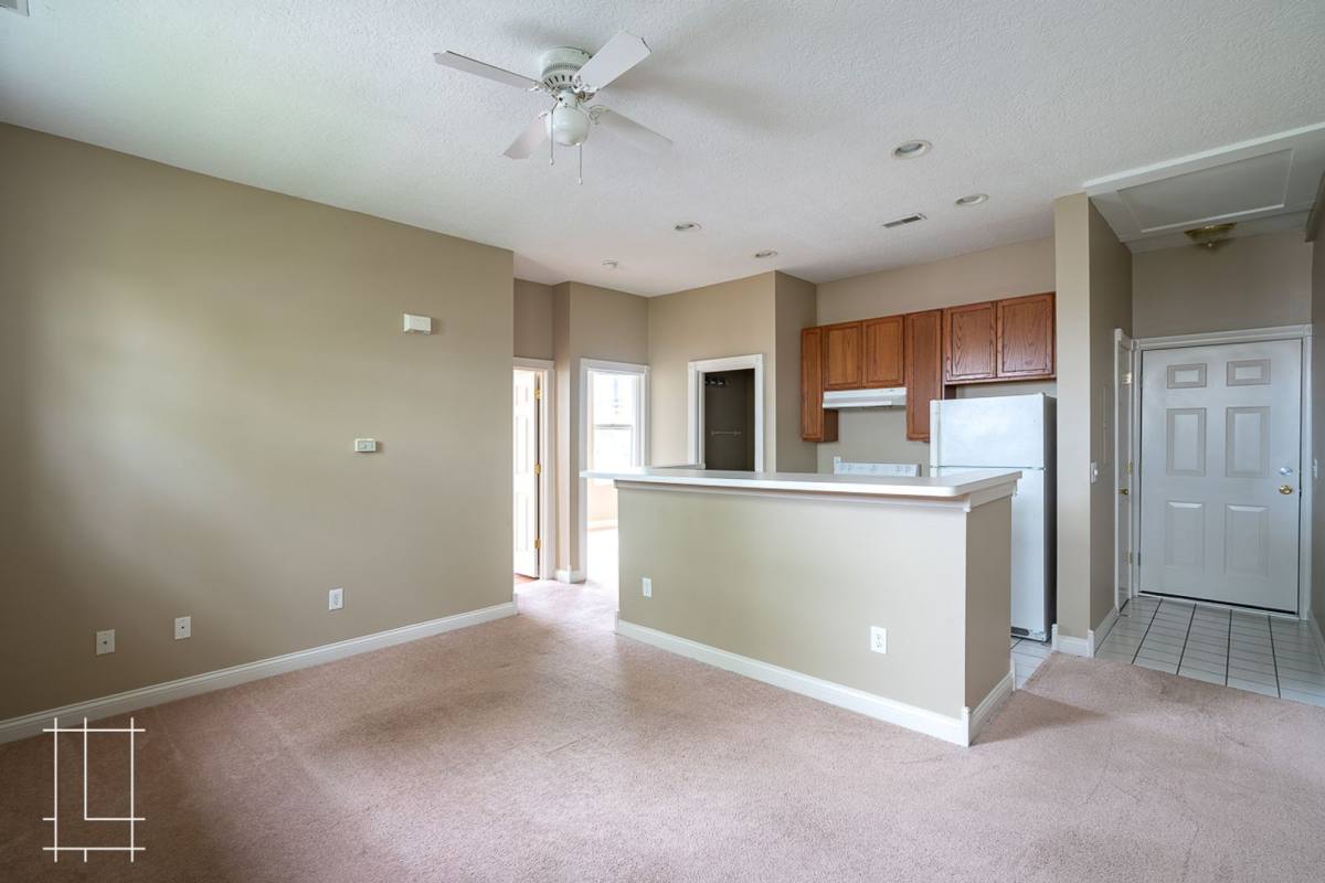 Apartment for rent at 225 E 5th Ave, Columbus, OH 43201