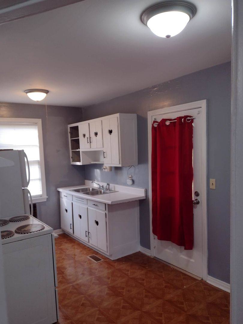 House for rent at 225 McKibbon St, Oxford, AL 36203